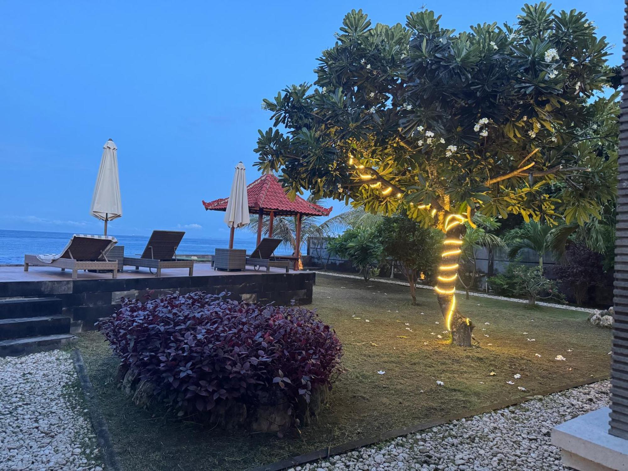 Cave Beach Bungalow Semaya Exterior foto
